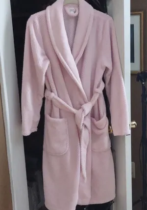 Ulta Beauty robe. (#0939) Size undefined thumbnail 1