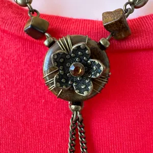 Beautiful Flower Beaded Bronze Necklace with Adjustable Length thumbnail 4
