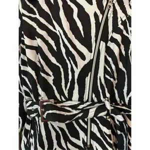Black Rivert Zebra Trench Coat XS thumbnail 4