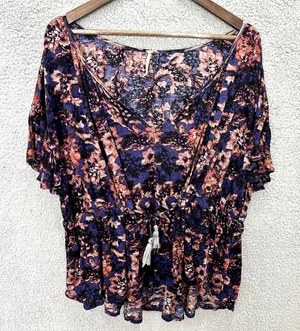 Free People Blouse Womens Small Purple Floral Tassel Peplum Boho Knit‎ Top thumbnail 1