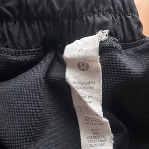 Lululemon Shorts 2.5" thumbnail 2