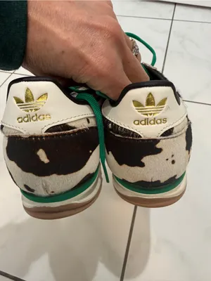 adidas Cow Print Sneakers w/ Green Laces - 7.5 - like new / pony hair (runs big) thumbnail 7