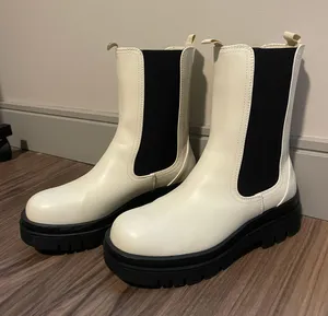 White Chelsea Boots Size 8.5 thumbnail 1