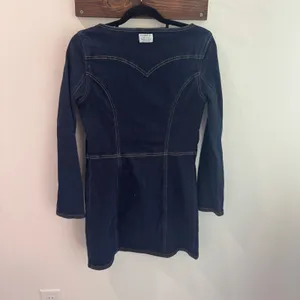 Levis Veda Denim Mini Dress Dark Wash Scoop‎ Neck Button Front Long Sleeve M thumbnail 7