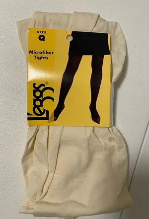 NWT | Leggs women’s‎ microfiber tights thumbnail 1