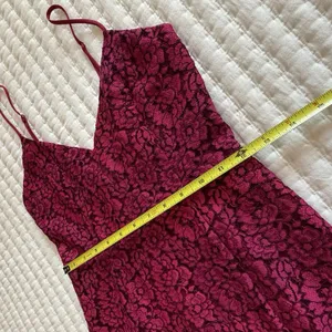NBD Brielle Raspberry & Magenta Pink Flared Base Midi Dress Sz XS Extra Small thumbnail 5
