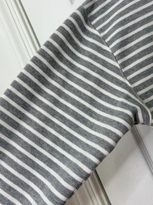 J.Crew Striped 1/4 Zip Sweatshirt Gray White Fleece Nautical Preppy Cozy Size M thumbnail 9