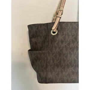 Michael Kors Jet Set Tote Bag Signature Brown Monogram Coated Canvas Preppy thumbnail 4
