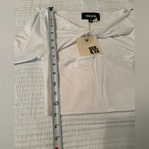 SER.O.YA Ellis Top - NWT - Size S - White Off Shoulder Crop Top thumbnail 9