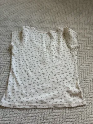 Brandy Melville Top  thumbnail 2