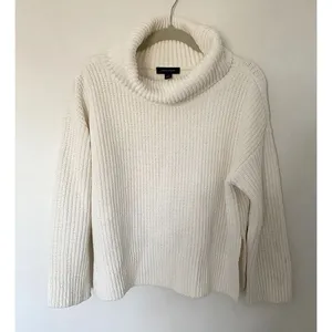Chenille Turtleneck Chunky Oversize Sweater Winter White Sz XS thumbnail 1
