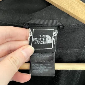The North Face black full‎ zip jacket women's size medium warm fall jacket thumbnail 3