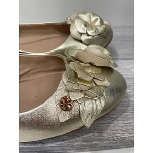 Tory Burch Minnie Travel Ballet‎ Flats Gold Metallic Leather Flower Womens 6.5 thumbnail 5