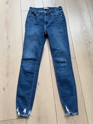 Good American Good Legs Chewed Hem Skinny Jeans Size 4/27 Style GLCH367T thumbnail 8