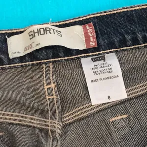 Levi’s shorts size 8 thumbnail 4
