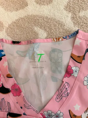 Walmart Gt performance scrub top thumbnail 2