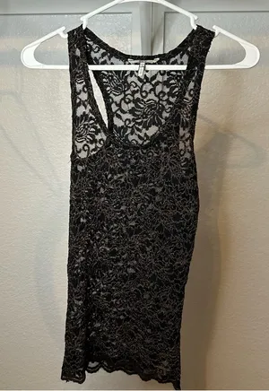 BKE Black Fitted Lace Tank Top thumbnail 1