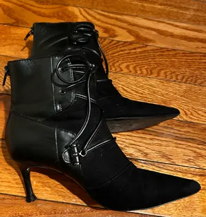 Nine West VTG Y2K Black suede/leather pointed toe with lace Ankle boots 7M thumbnail 5
