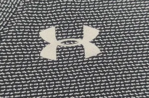 Under Armour Gray Short Sleeve V-Neck Heat Gear Loose Fit Shirt thumbnail 4