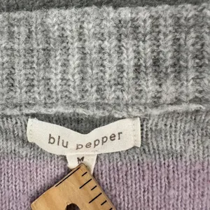 Blu Pepper V-Neck Stripe Pullover Sweater Women's Medium Gray/Purple Knit Boxy thumbnail 4
