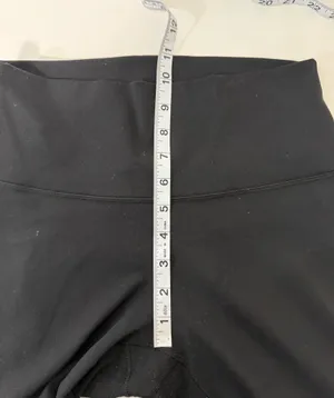 Victoria’s Secret Black Cropped Leggings High Rise 25” Skinny Athletic thumbnail 9