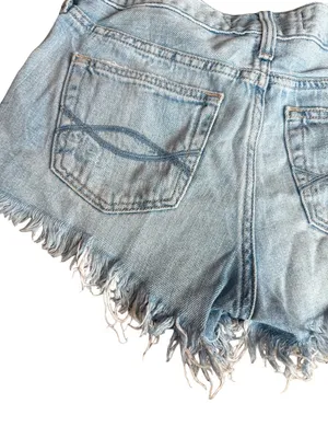 Abercrombie & Fitch Boyfriend Shorts Low Rise Light Wash Denim Button Fly Size 0 thumbnail 9