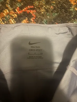 Nike Women’s Spandex Shorts thumbnail 3