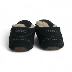 UGG Ansley Black Suede Sheepskin Warm Moccasins Slippers Shoes Size US 8 Women thumbnail 5