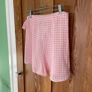 NWT Show Me Your Mumu Great Wrap Shorts Strawberry Shortcake Gingham Skort XS💛 thumbnail 8