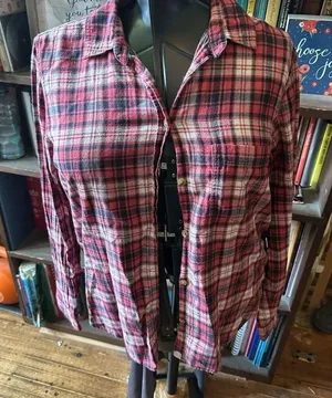 American Eagle red plaid button down Boyfriend shirt thumbnail 1