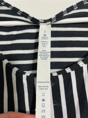 Lululemon Size 2 Black White Striped Racerback Tank Top thumbnail 2