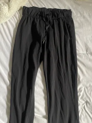 Lululemon Joggers thumbnail 1