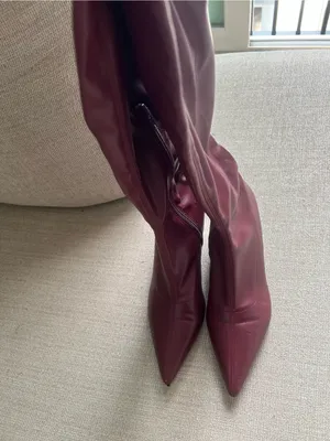 Madden Girl Deserai Burgundy Over The Knee Boots Women’s 8.5 Pointed Toe Heels thumbnail 4