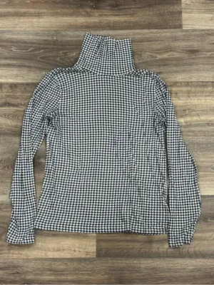 J. Crew Black and White Houndstooth Lightweight Long Sleeve Top Women’s Medium thumbnail 4