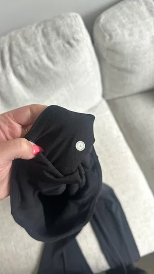Lululemon Yoga Pants Black thumbnail 3