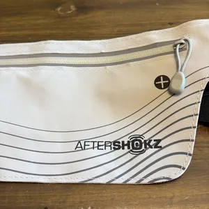 Aftershokz Running Fanny Pack (2718) Gray Black Active Bag Waist Belt Bum Bag thumbnail 2