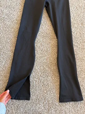 Fabletics Women's Black Bootcut Flare Active Pants Size XS Athleisure thumbnail 3