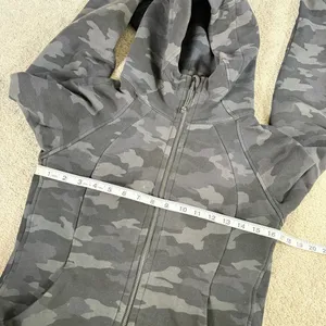 Lululemon Scuba Hoodie Light Cotton Fleece Heritage 365 Camo Deep Coal Multi 8 thumbnail 10