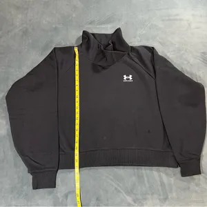 Under Armour Sweatshirt, Size: X-Large thumbnail 7