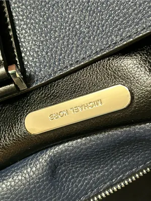 Michael Kors Navy and Black Pebbled Leather Tote thumbnail 13