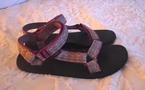 Teva HIKING sandals sz 9 thumbnail 1