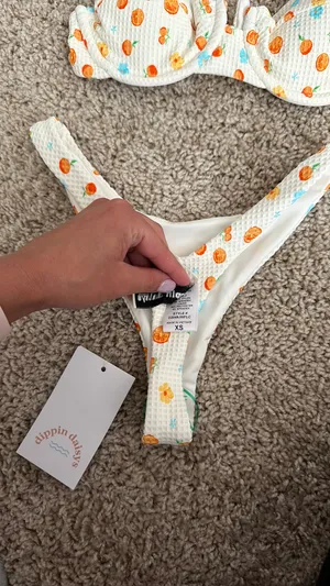 Dippin' Daisy's Bikini Set thumbnail 2