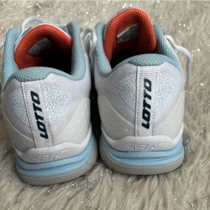 Lotto White and Blue Women's Miracle 400 Sneakers Size 8 thumbnail 6