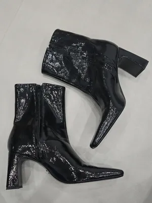 New! Zara Black Patent Square-Toe Ankle Booties 38/ 7.5 US. thumbnail 2