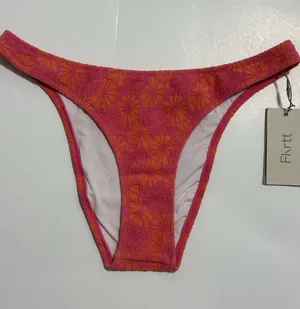 Floral Mid-Rise Bikini Bottom in Pink and Orange thumbnail 1