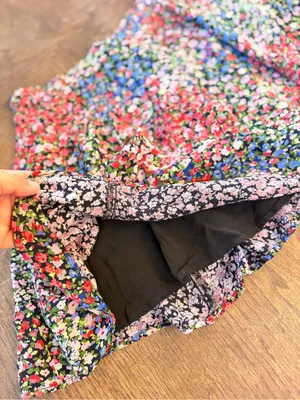 UO Millie Button-Front Mini Skirt Floral Mini Skirt - Cream Autumn Floral S-P thumbnail 6