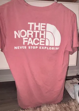 North The Face Shirt Women’s thumbnail 2