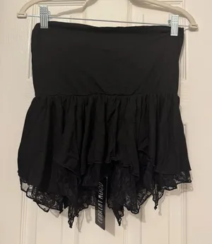 Current Mood Black lace mini skirt thumbnail 1