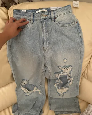 90s Boyfriend Jeans thumbnail 2