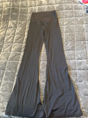 Aerie Flare Leggings Crossover High-Waisted thumbnail 1
